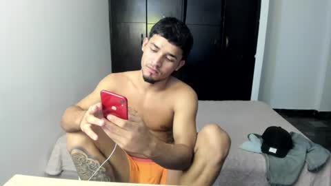Snapshot of white_master444 chatting on July 29, 3:15 am white online show from July 29, 3:15 am