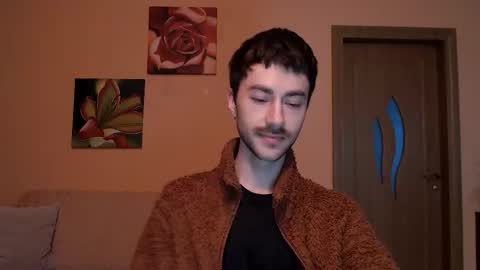 Snapshot of white_sport chatting on November 6, 2:40 pm Tom online show from November 6, 2:40 pm