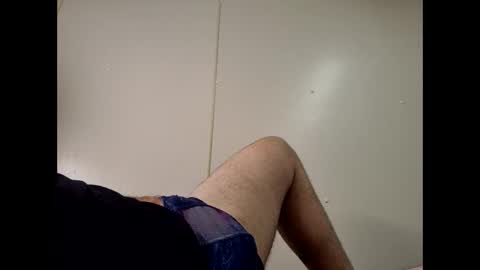 whiteboi9284 online show from November 21, 12:21 am