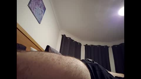 whiteboi9284 online show from February 19, 2:46 pm