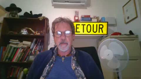 Snapshot of whiteboomer chatting on June 17, 8:39 am whiteboomer online show from June 17, 8:39 am