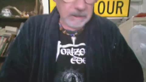 Snapshot of whiteboomer chatting on July 6, 8:00 am whiteboomer online show from July 6, 8:00 am