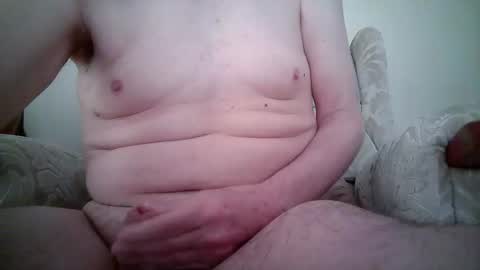 whitebriefs009 online show from April 10, 9:14 am