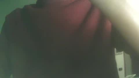 Snapshot of whiteduke81 chatting on February 18, 2:16 am Whiteduke online show from February 18, 2:16 am