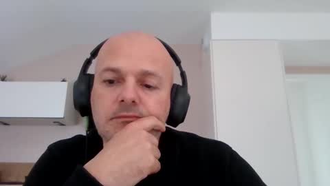 Snapshot of whiteeaglesrb chatting on February 21, 3:13 pm whiteeaglesrb online show from February 21, 3:13 pm