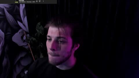 Snapshot of whiteegrimm chatting on June 16, 9:50 pm Gus online show from June 16, 9:50 pm
