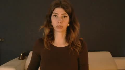 White Queen online show from April 16, 1:01 pm