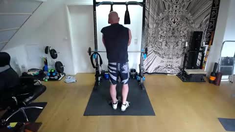 whiterabbit_86 online show from May 14, 11:39 am
