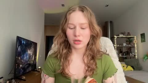 Alisa online show from April 3, 7:50 am