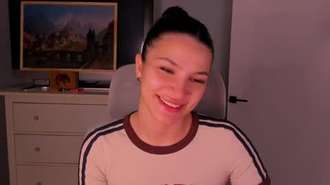 Snapshot of whoislulu chatting on May 31, 8:32 pm whoislulu online show from May 31, 8:32 pm