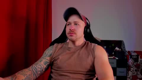 VI online show from December 19, 7:21 pm