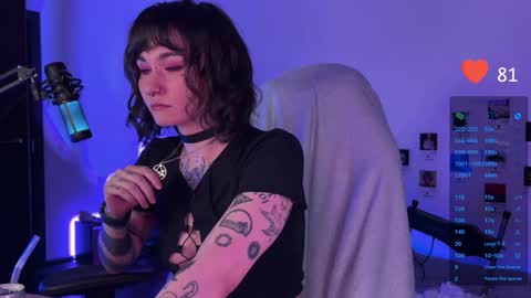 Snapshot of whysosweet chatting on December 29, 1:13 am iggy iggz online show from December 29, 1:13 am