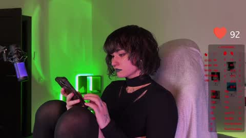 Snapshot of whysosweet chatting on January 17, 10:45 pm iggy iggz online show from January 17, 10:45 pm