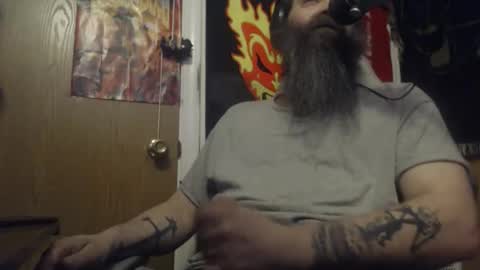 Snapshot of wickedwax chatting on April 30, 7:25 am wickedwax online show from April 30, 7:25 am