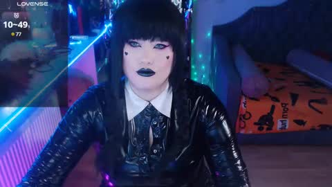 Snapshot of wickedxqueen chatting on January 23, 4:52 am Laura  online show from January 23, 4:52 am