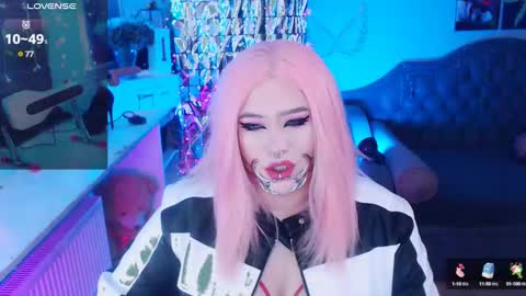 Snapshot of wickedxqueen chatting on February 2, 9:51 am Laura  online show from February 2, 9:51 am