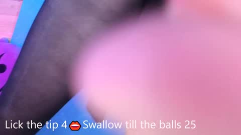 Snapshot of wickedxqueen chatting on March 5, 2:23 pm Laura  online show from March 5, 2:23 pm