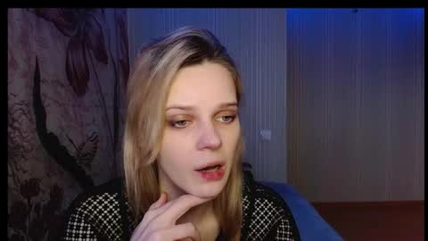 Victoria online show from November 27, 6:43 pm