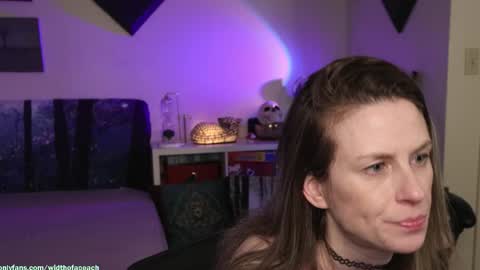 Gretchen  Jimmy online show from March 5, 12:50 am