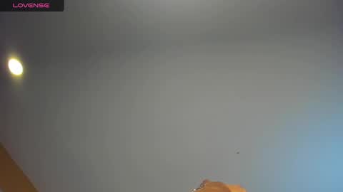 sussy online show from December 3, 12:27 pm