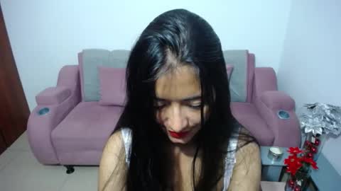 Ilauren online show from January 3, 12:11 am