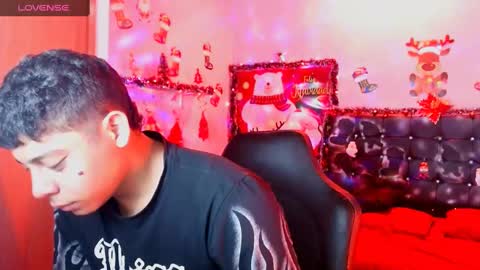 wiilliam online show from December 9, 6:57 pm