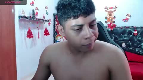 wiilliam online show from December 28, 3:37 pm