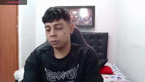 wiilliam online show from February 11, 2:46 pm