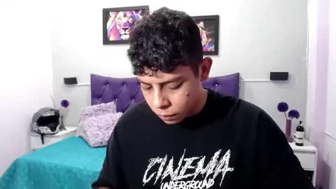 wiilliam online show from September 18, 5:04 pm