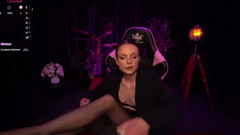 Alice online show from July 18, 3:38 pm