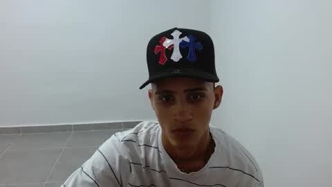 wild_fantasy_69 online show from July 30, 2:54 am