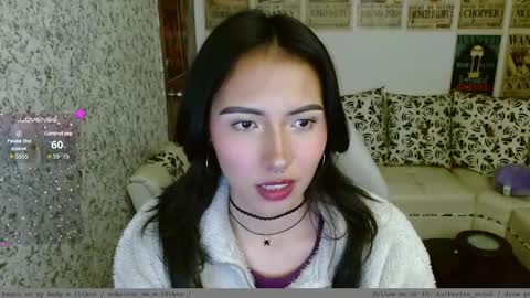 Snapshot of wild_kittys chatting on June 3, 1:30 am Katherine and James online show from June 3, 1:30 am