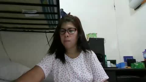 Snapshot of wildbrownchick69 chatting on December 12, 1:32 am WildChick online show from December 12, 1:32 am