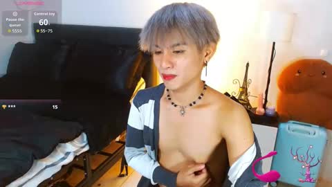 Snapshot of wildesttwinky chatting on May 9, 1:49 pm Arvie Rubio online show from May 9, 1:49 pm