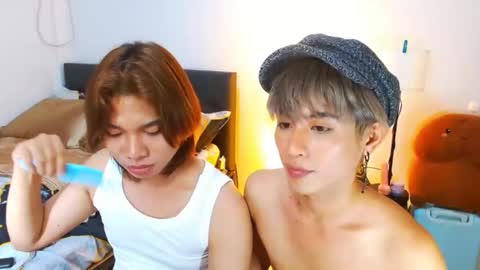 Snapshot of wildesttwinky chatting on May 15, 11:56 pm Arvie Rubio online show from May 15, 11:56 pm