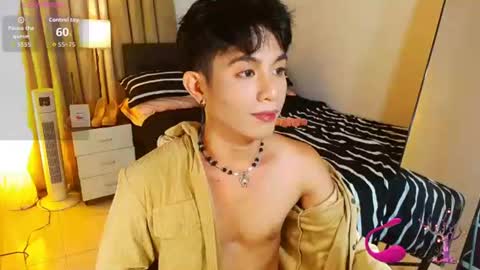 Snapshot of wildesttwinky chatting on August 3, 1:27 pm Arvie Rubio online show from August 3, 1:27 pm