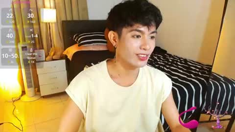 Snapshot of wildesttwinky chatting on August 6, 3:36 pm Arvie Rubio online show from August 6, 3:36 pm