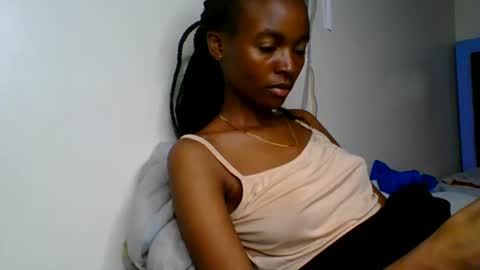 Snapshot of wildflowr chatting on July 9, 4:11 pm wildflowr online show from July 9, 4:11 pm