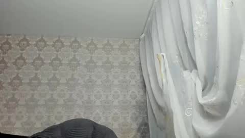 wildforestmuse  twitter online show from March 28, 6:24 am