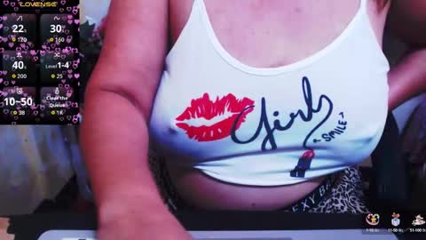 Snapshot of wildhotasianx chatting on September 20, 4:19 pm wildhotasianx online show from September 20, 4:19 pm