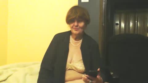 WildRedCat online show from September 26, 9:08 pm