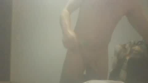 Snapshot of wildxxxwilly chatting on June 28, 4:46 pm WildxxxWilly online show from June 28, 4:46 pm