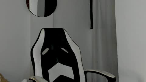 will_ferrari300 online show from March 13, 4:52 am