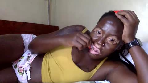 Snapshot of willa_sara chatting on March 2, 8:32 am Willa Sara online show from March 2, 8:32 am