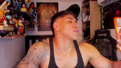 Snapshot of william_dracko9 chatting on July 11, 7:38 pm Dracko online show from July 11, 7:38 pm