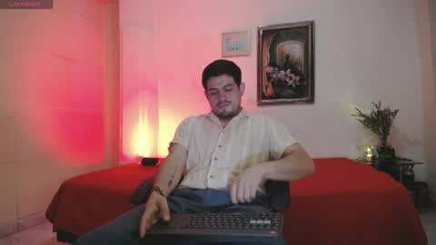 William Steel online show from April 8, 11:43 am