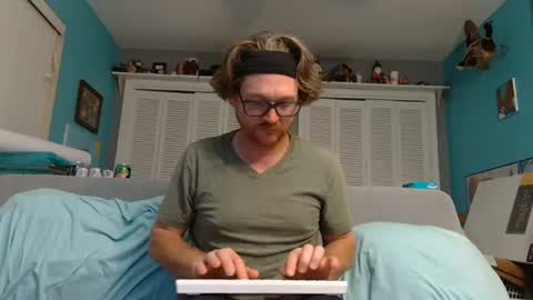 William online show from July 31, 6:57 am