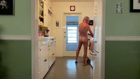 Snapshot of willirob chatting on July 14, 1:50 pm William online show from July 14, 1:50 pm