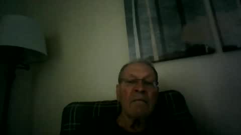 Snapshot of willnedoher chatting on May 22, 12:22 pm Willhedoher online show from May 22, 12:22 pm