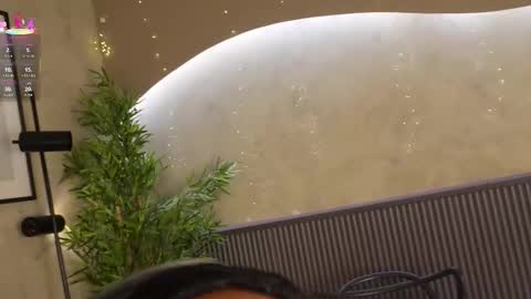 Ms Willow online show from November 26, 11:55 am